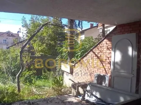 Prodaja, kuća, 156m², Brace Jerković, Voždovac Sve Podlokacije - image 18