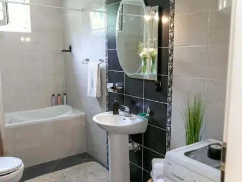 Prodaja, kuća, 263m², Prčanj, Kotor - image 10