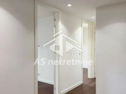 Izdavanje, trosoban stan, 113m², Čubura, Beograd - image 17