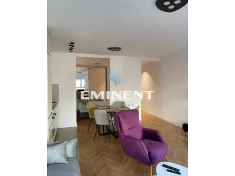 Izdavanje, dvosoban stan, 51m², Savski Venac, Beograd - image 7