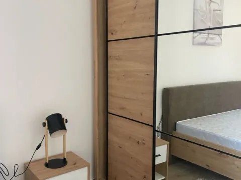 Izdavanje, kuća, 50m², Škaljari, Kotor - image 2