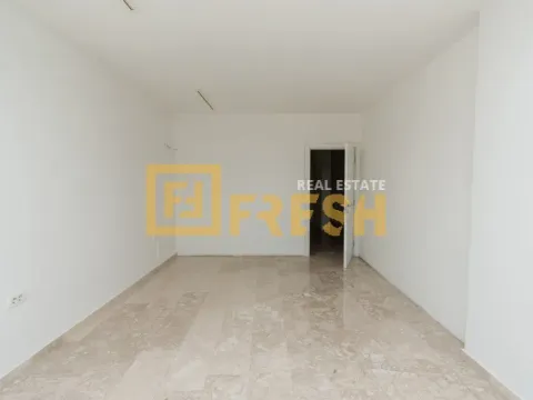 Rent, office space, 500m², Tuzi, Podgorica - image 10