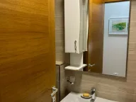 Izdavanje, dvosoban stan, 64m², City Kvart, Podgorica - image 10