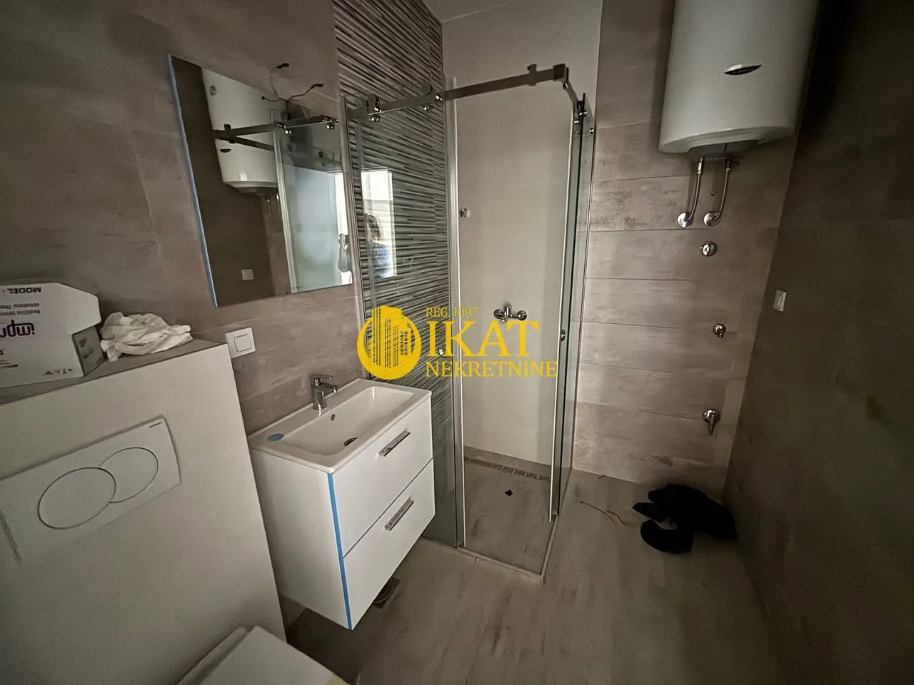 Sale, two bedroom apartment, 57m², Zvezdara Sve Podlokacije, Beograd