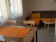 Izdavanje, dvosoban stan, 46m², Centar, Tivat - image 1