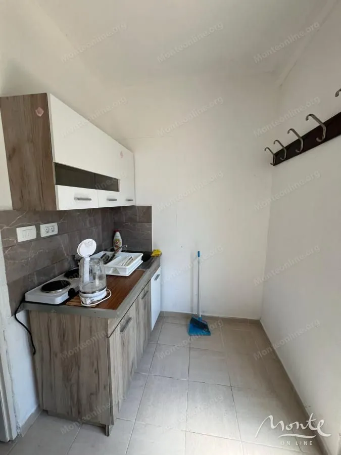 Sale, office space, 769m², Šušanj, Bar