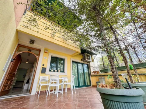 Prodaja, kuća, 140m², Zabjelo, Podgorica - image 1