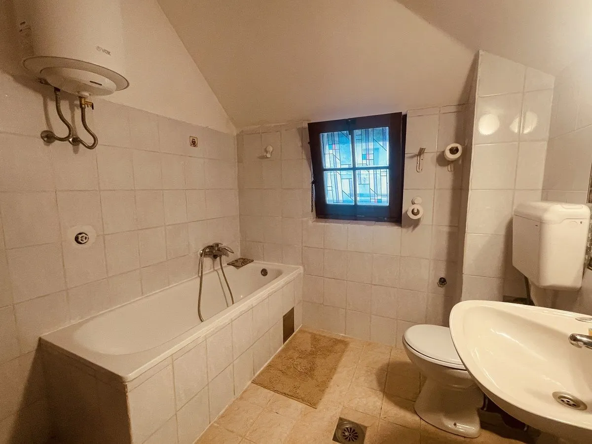 Rent, two bedroom apartment, 47m², Medaković Sve Podlokacije, Beograd