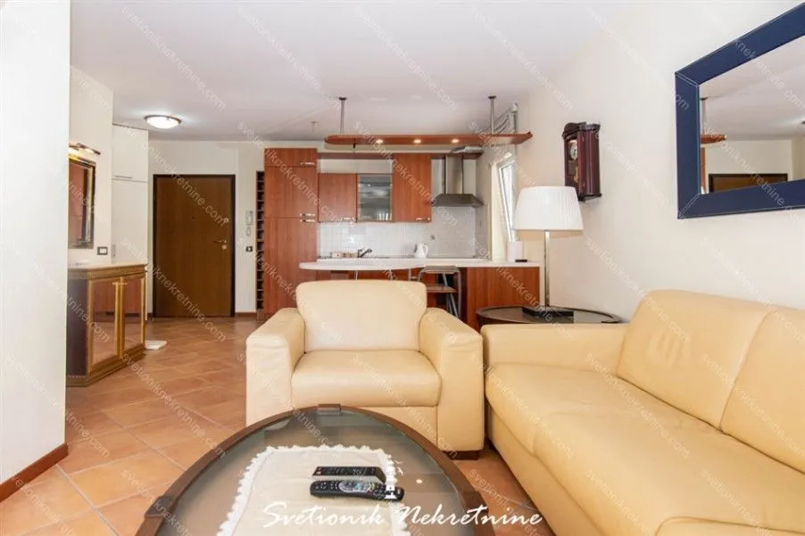 Prodaja, jednosoban stan, 48m², Savina, Herceg Novi