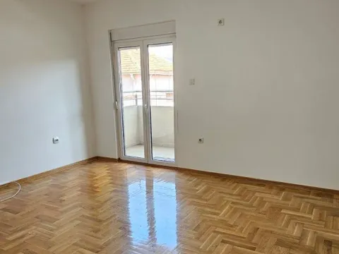 Prodaja, jednosoban stan, 52m², Masline, Podgorica - image 4
