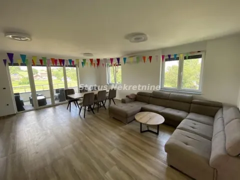 Prodaja, četvorosoban stan, 116m², Petrovaradin, Novi Sad - image 1