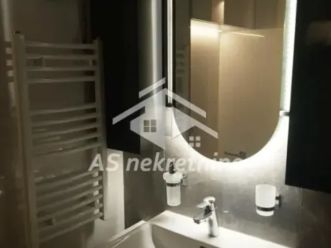 Rent, one bedroom apartment, 32m², Savski Venac, Beograd - image 15