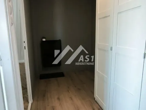 Izdavanje, dvosoban stan, 40m², Liman 3, Novi Sad Sve Podlokacije - image 6