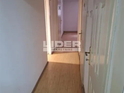 Rent, apartment, 43m², Stari Grad, Beograd - image 2