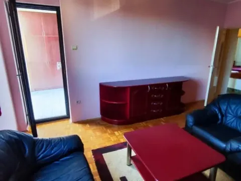 Izdavanje, dvosoban stan, 50m², Sajmište, Novi Sad - image 5