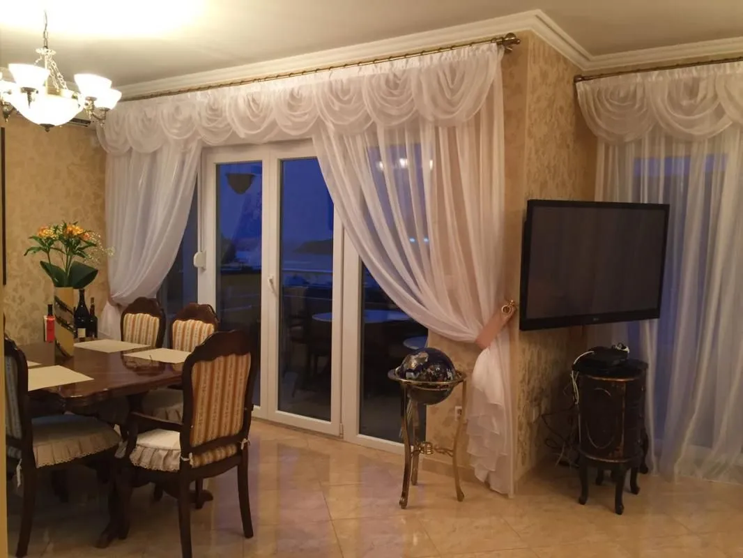 Prodaja, trosoban stan, 120m², Herceg Novi, Crna Gora