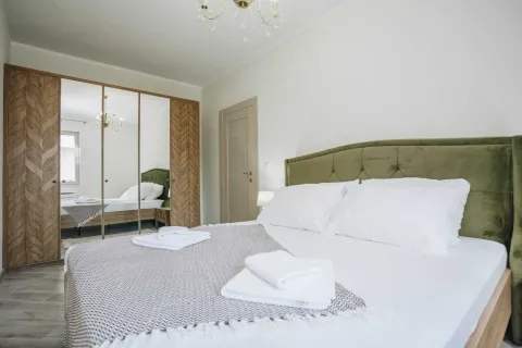 Prodaja, kuća, 241m², Krašići, Tivat - image 9