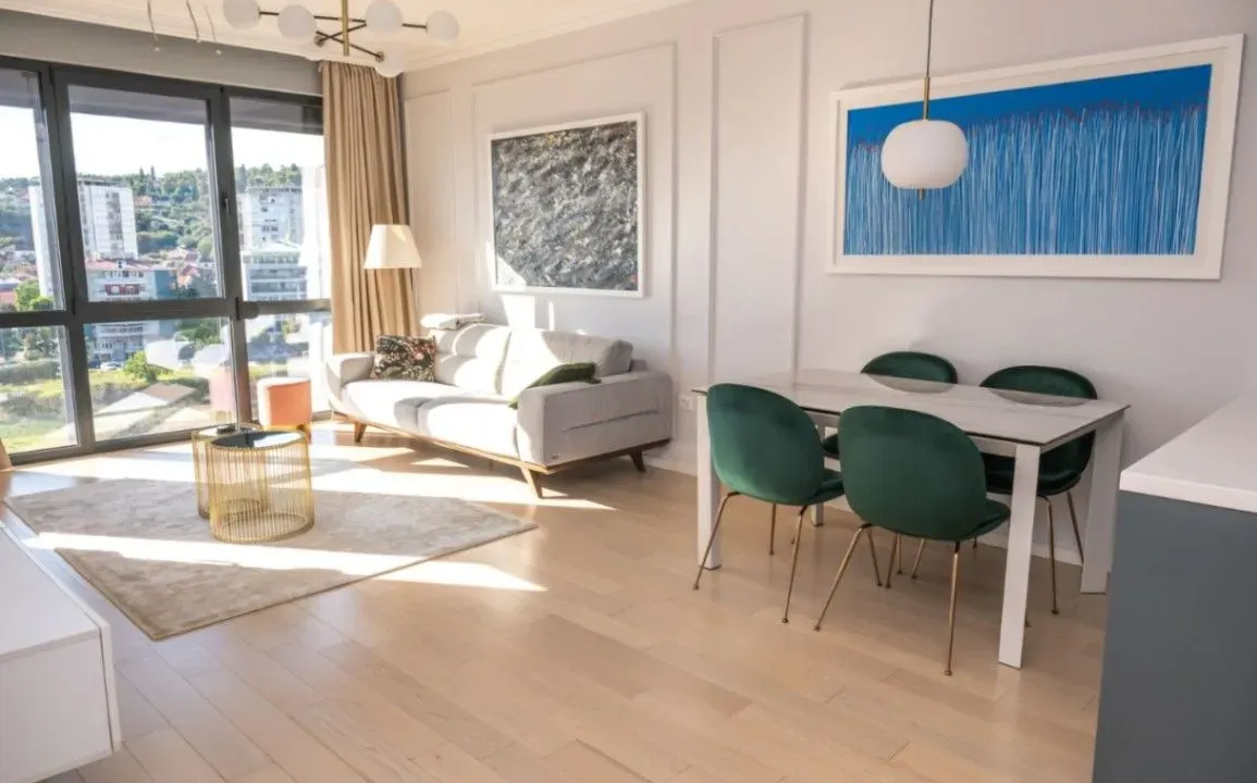 Izdavanje, jednosoban stan, 47m², Centar, Podgorica