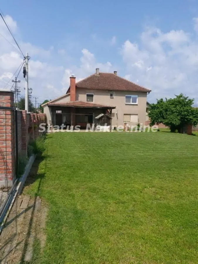 Prodaja, kuća, 261m², Inđija, Srbija
