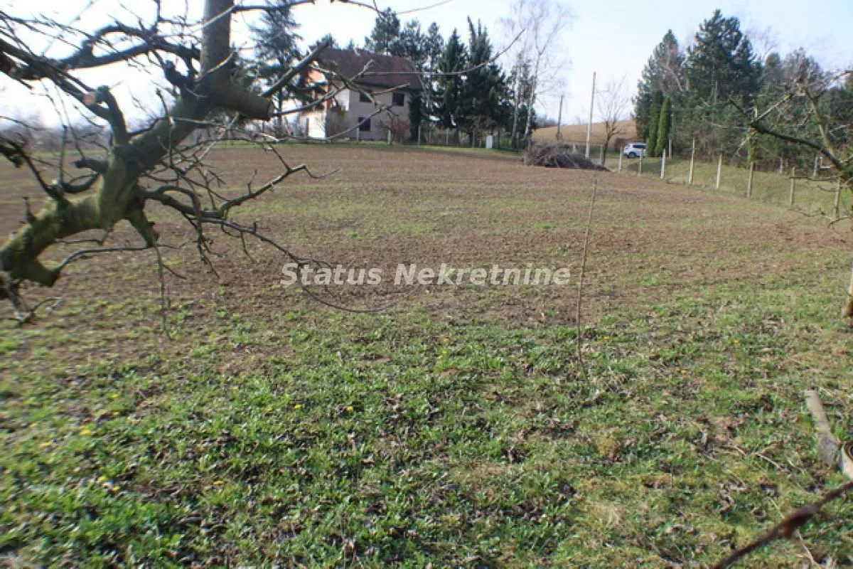 Prodaja, plac, 3415m², Beočin, Srbija