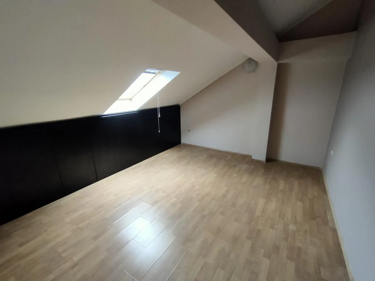 Prodaja, četvorosoban stan, 103m², Nova Detelinara, Novi Sad Sve Podlokacije