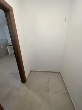 Prodaja, kuća, 100m², Stara Varoš, Podgorica - image 2