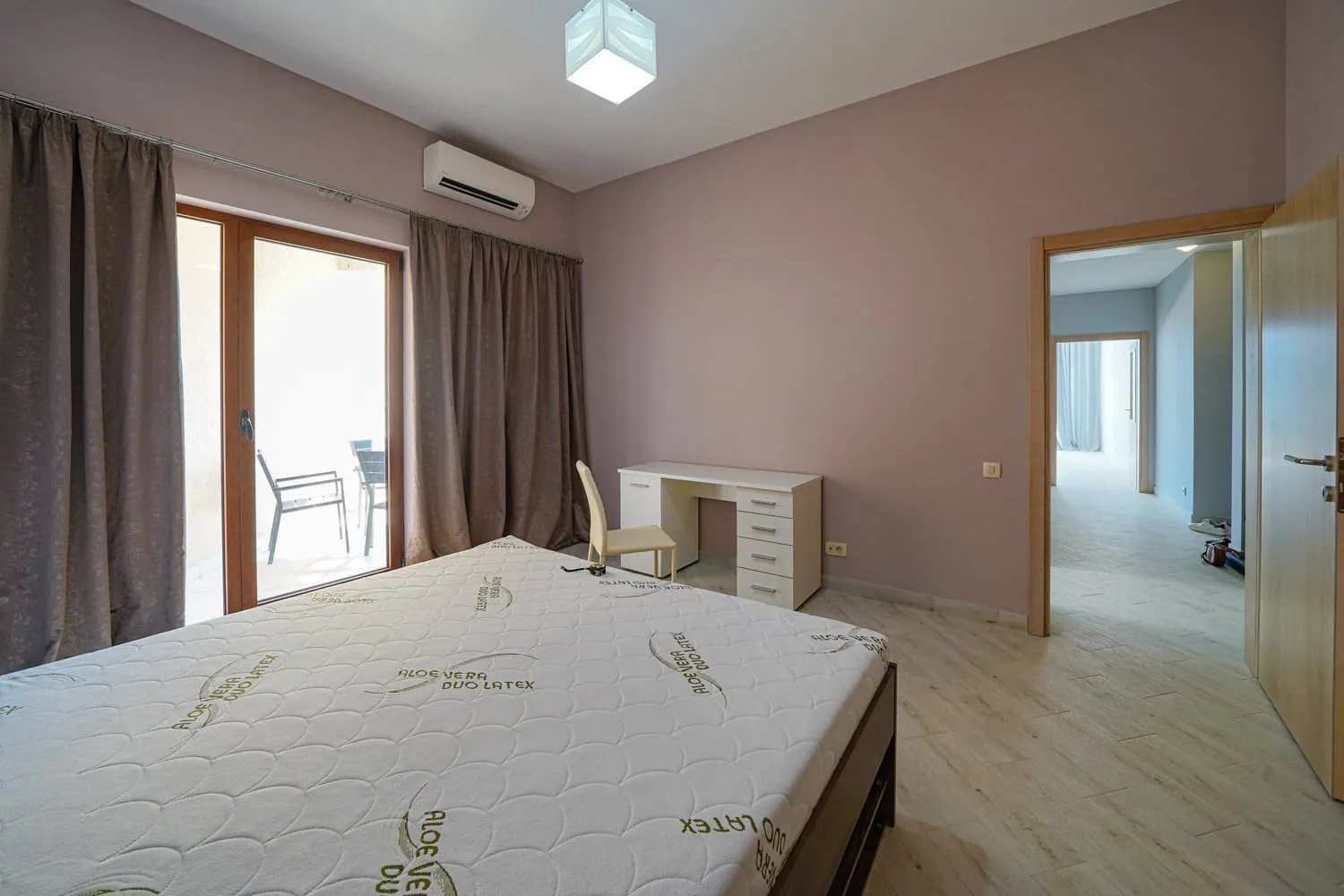 Sale, apartment, 96m², Bečići, Budva