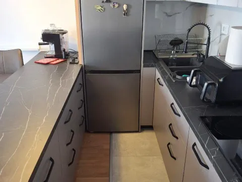 Izdavanje, jednosoban stan, 48m², Stara Varoš, Podgorica - image 12