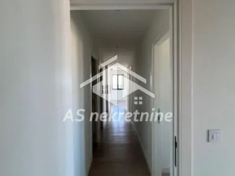 Rent, four bedroom apartment, 110m², Savski Venac, Beograd - image 4