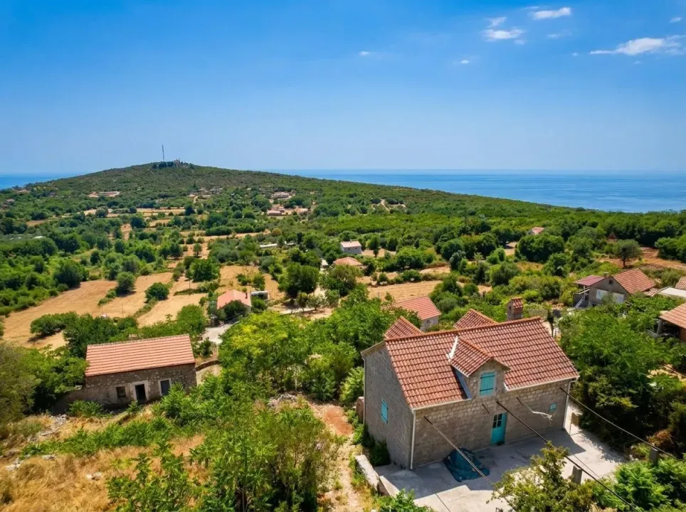Sale, house, 138m², Zagora, Kotor