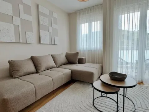 Izdavanje, stan, 30m², Zagorič, Podgorica