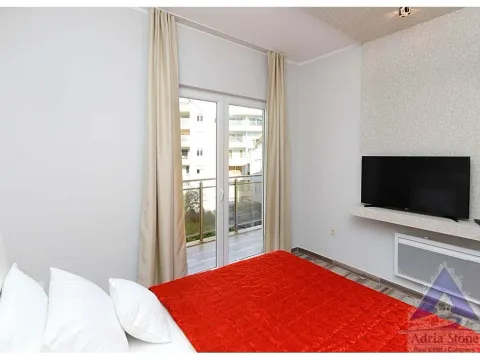 Prodaja, dvosoban stan, 84m², Bečići, Budva - image 9