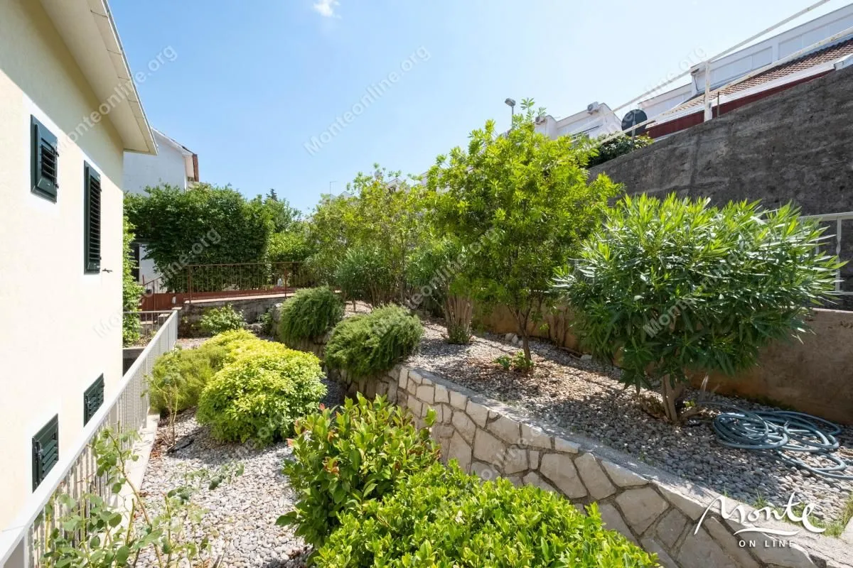 Prodaja, kuća, 147m², Krašići, Tivat