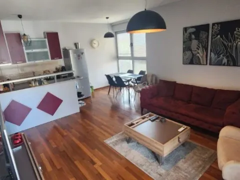 Prodaja, stan, 74m², Podgorica, Crna Gora - image 2