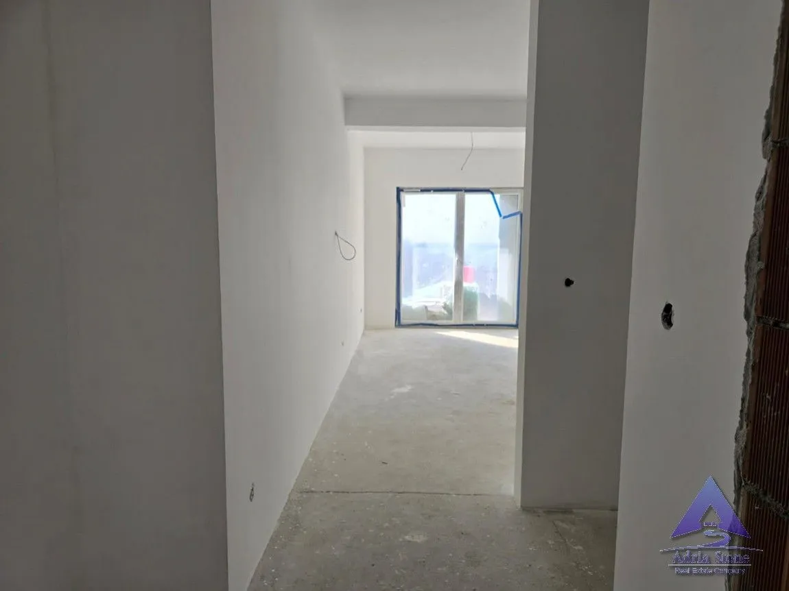 Sale, one bedroom apartment, 46m², Petrovac, Budva
