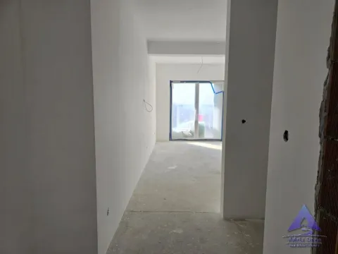 Prodaja, jednosoban stan, 46m², Petrovac, Budva - image 10