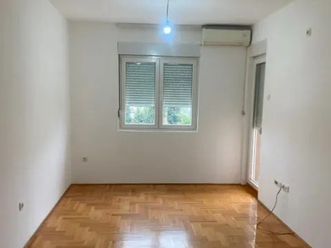 Prodaja, dvosoban stan, 60m², Tuški Put, Podgorica - image 10