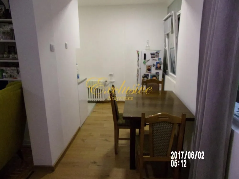 Prodaja, trosoban stan, 72m², Čukarica, Beograd