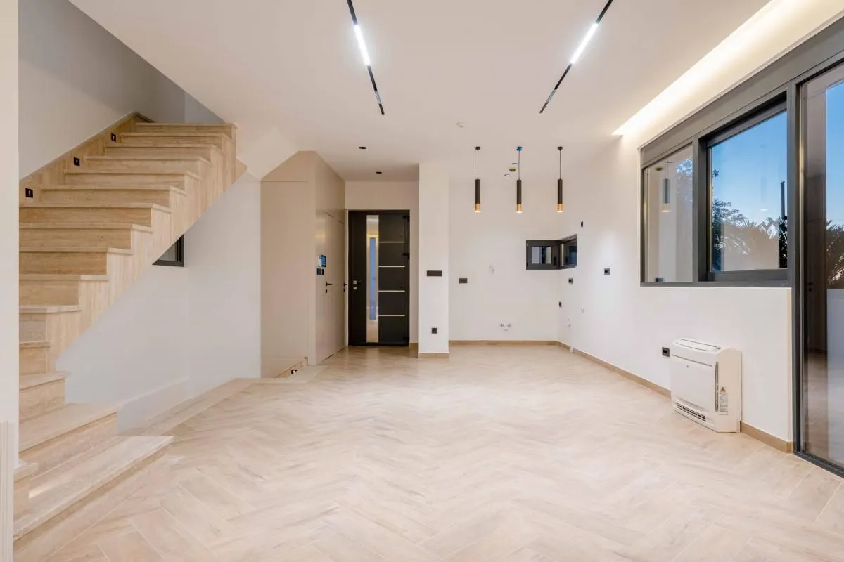 Prodaja, kuća, 240m², Budva, Crna Gora