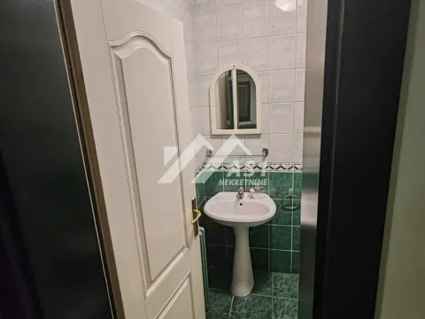 Izdavanje, jednosoban stan, 38m², Centar, Novi Sad - image 6