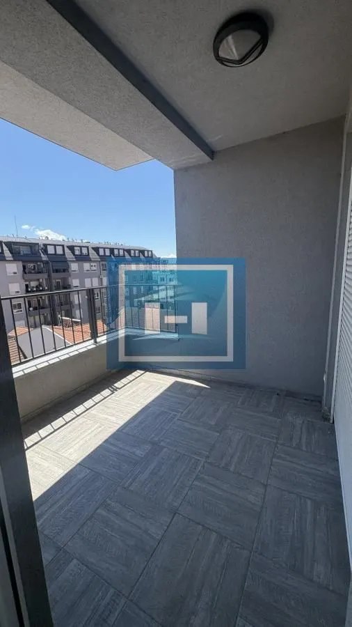 Prodaja, stan, 153m², Centar, Jagodina
