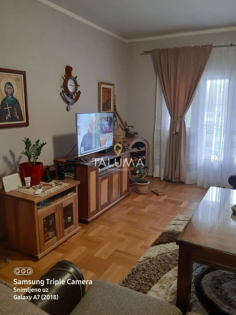 Prodaja, kuća, 294m², Kosić, Danilovgrad