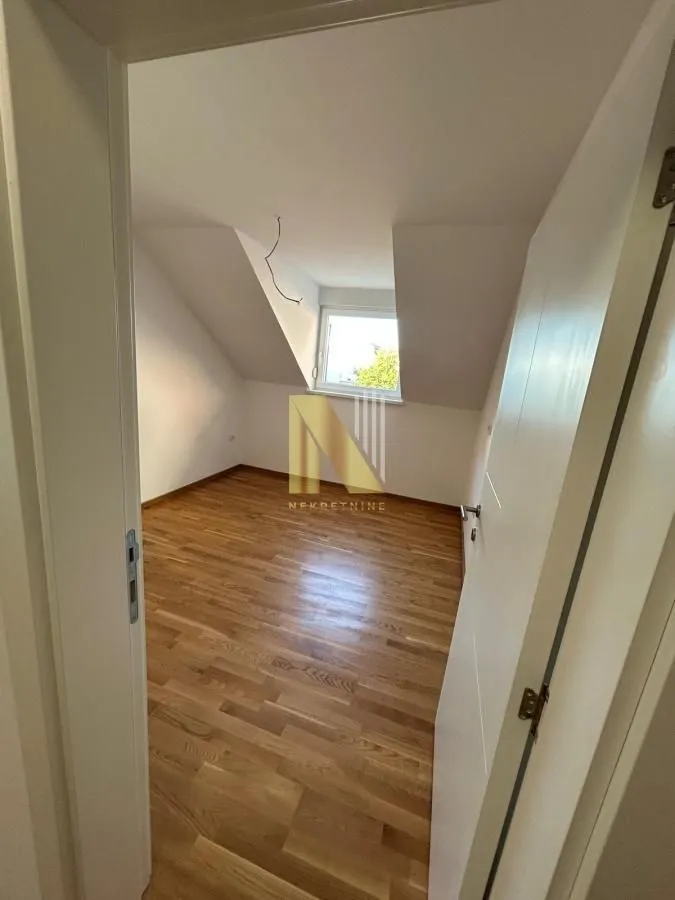 Prodaja, trosoban stan, 90m², Telep, Novi Sad Sve Podlokacije