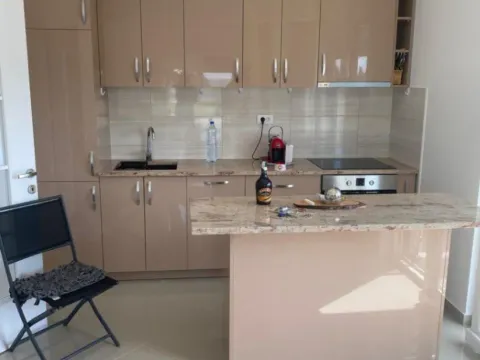 Sale, one bedroom apartment, 51m², Šušanj, Bar - image 8