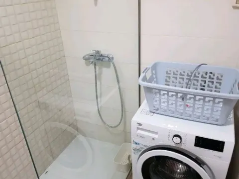 Izdavanje, jednosoban stan, 47m², City Kvart, Podgorica - image 13