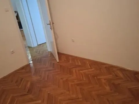 Izdavanje, četvorosoban stan, 96m², Rotkvarija, Novi Sad Sve Podlokacije - image 5