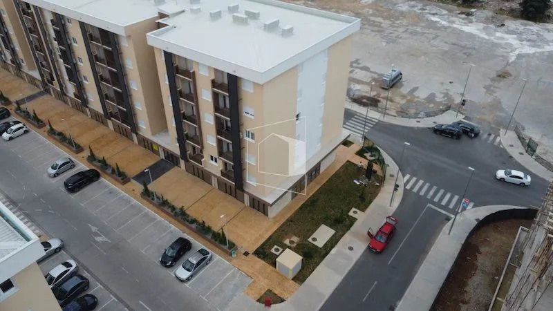 Rent, office space, 309m², New City, Podgorica