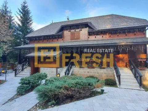 Prodaja, kuća, 300m², Kolašin, Crna Gora