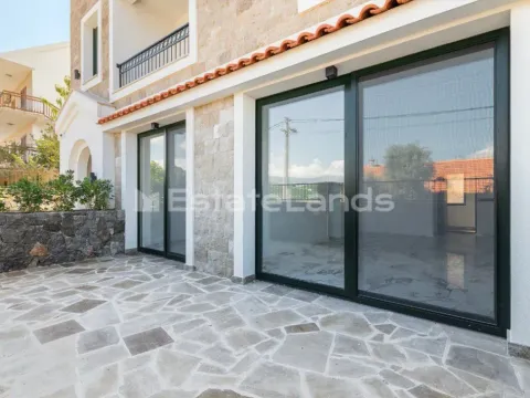 Prodaja, garsonjera, 41m², Radovići, Tivat - image 6