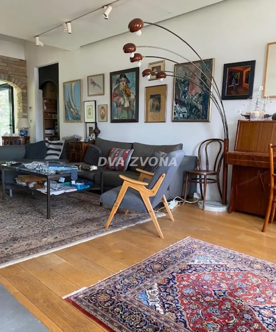 Prodaja, ugostiteljski objekat, 630m², Stari Slankamen, Inđija